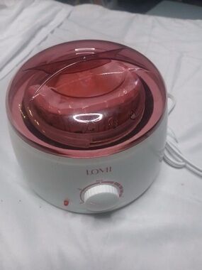 LOMI Wax Warmer with Wax Beads and Strips. Complete Set